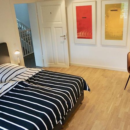 Privatzimmer Schönfelder Düsseldorf Exterior foto